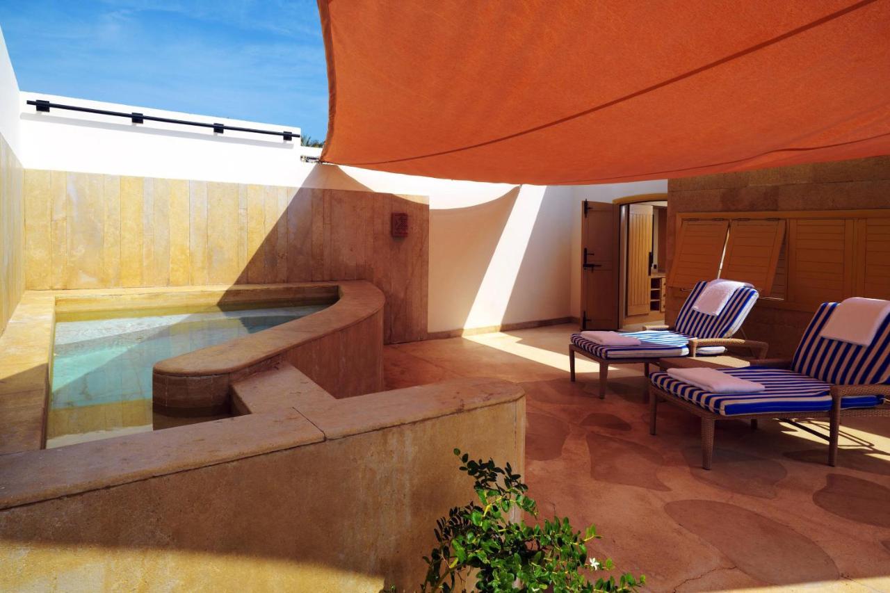 Retac Qunay Dahab Resort & Spa Kültér fotó Rooftop pool at the Hotel