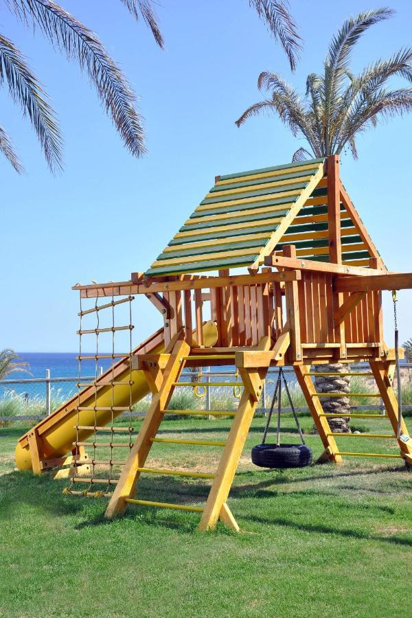 Retac Qunay Dahab Resort & Spa Kültér fotó A playhouse