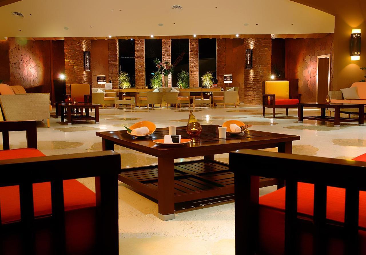 Retac Qunay Dahab Resort & Spa Kültér fotó The lobby of the hotel