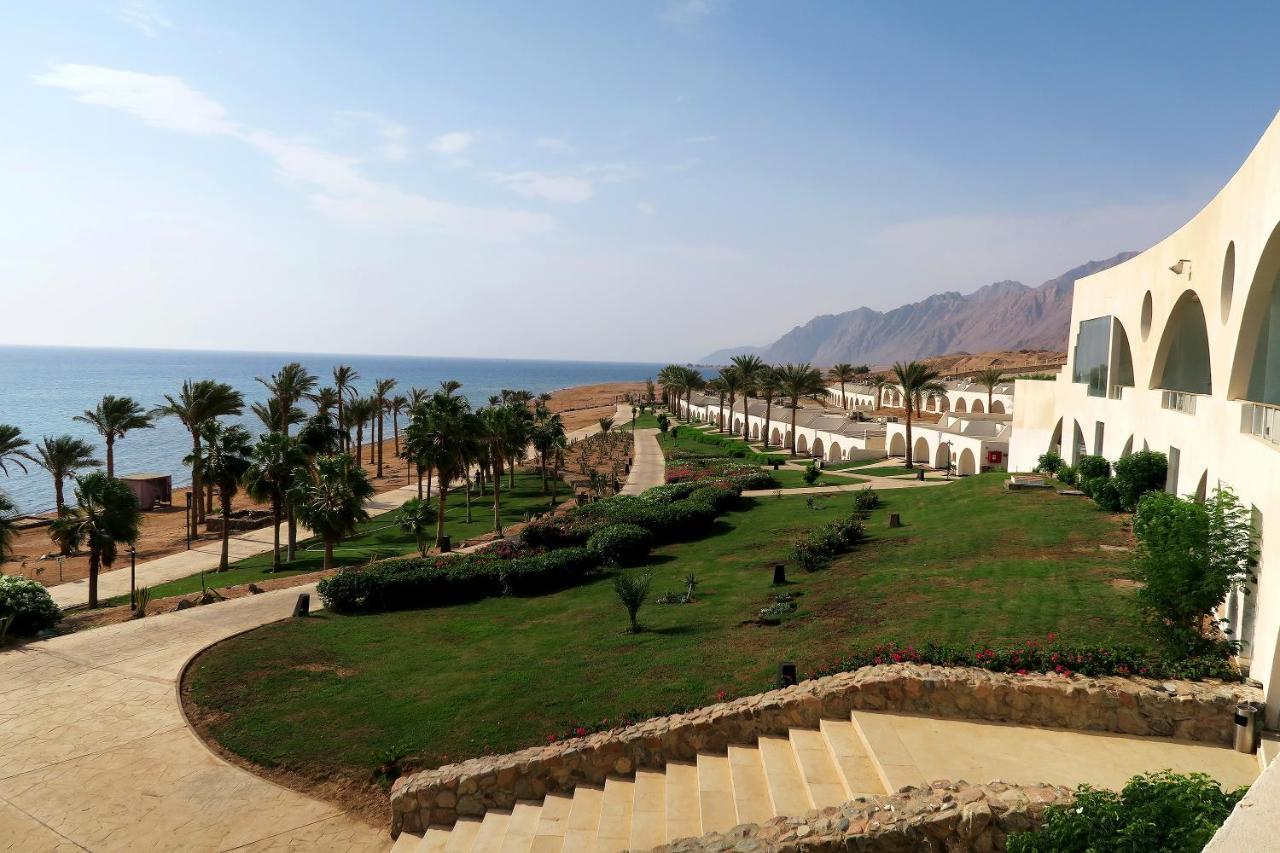 Retac Qunay Dahab Resort & Spa Kültér fotó The Dead Sea resort